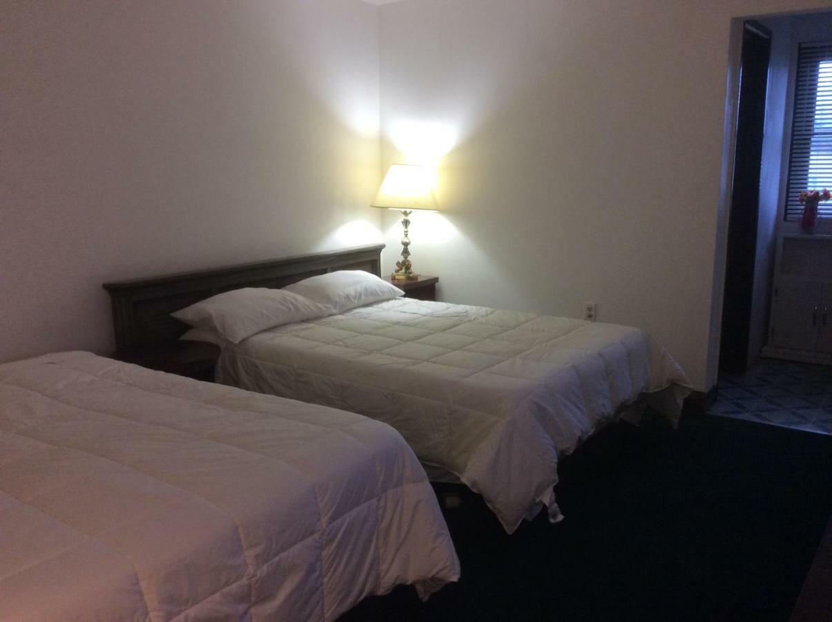 Golf Inn Niagara Bagian luar foto