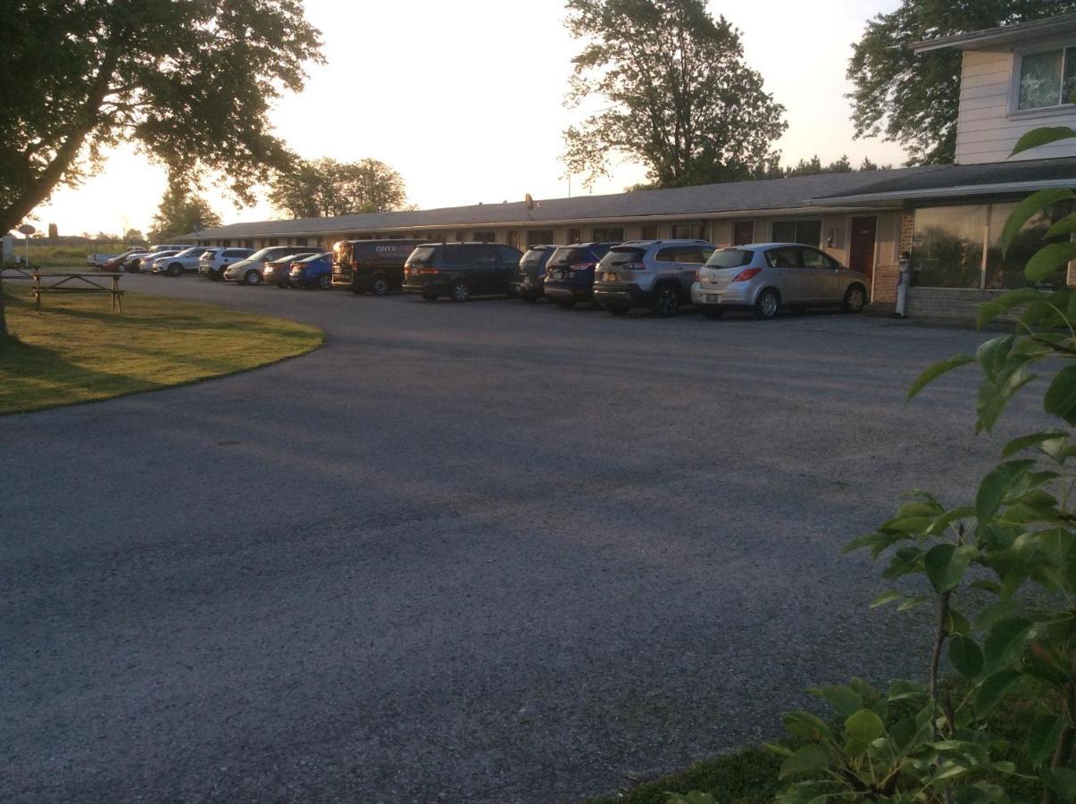 Golf Inn Niagara Bagian luar foto